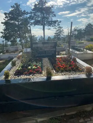 Çift kişilik granit mezar modeli 2