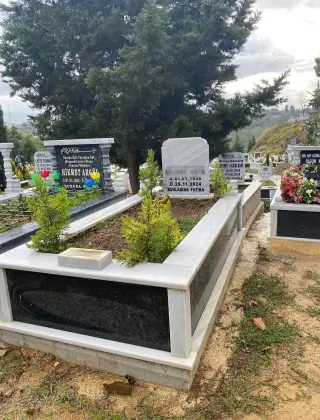 Tek kişilik granit mezar modeli 2