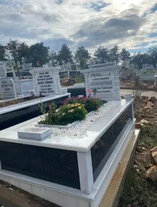 Tek kişilik granit mezar modeli 4